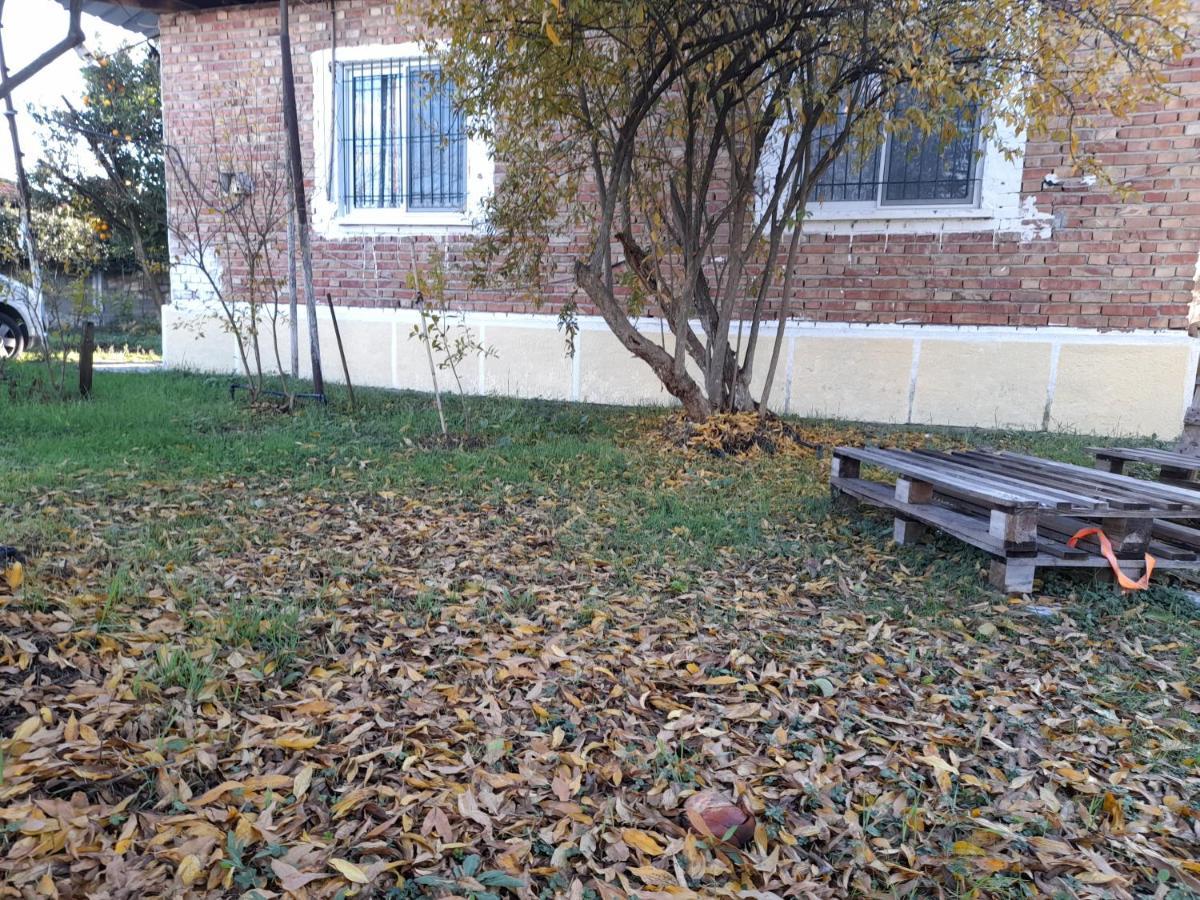 Chateau Sukaj Ljaknasi Exterior foto
